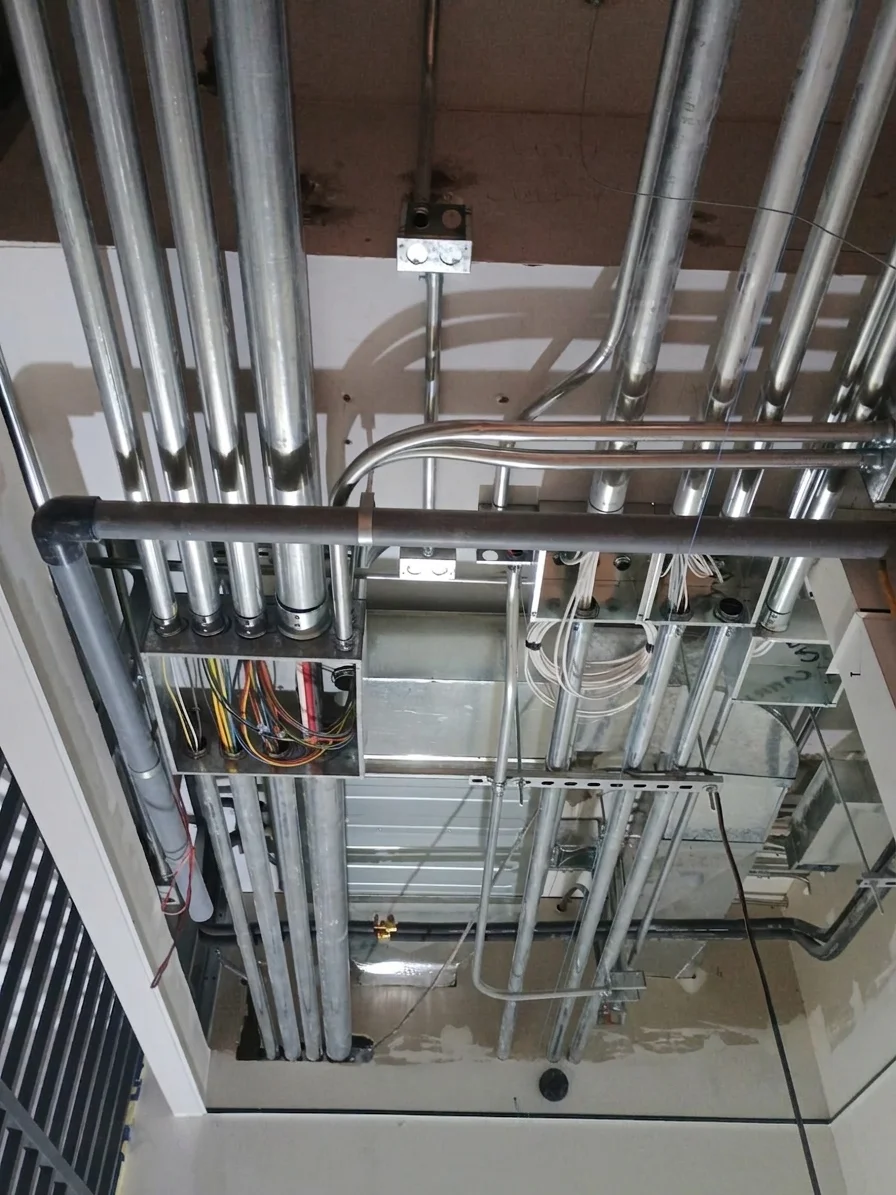Montaje de Canalizaciones Eléctricas y Tuberías EMT
